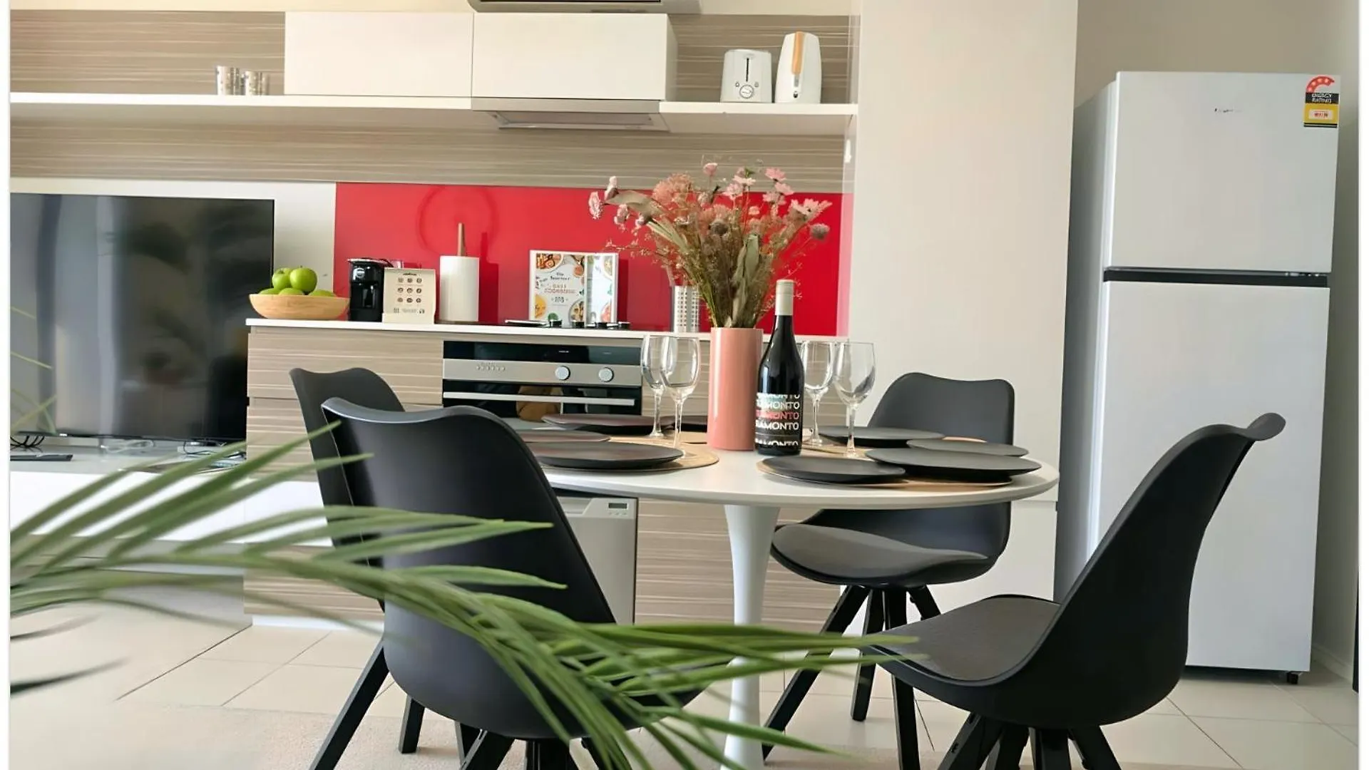 Samsara - 2Br Apartment On Flinders Adelaide